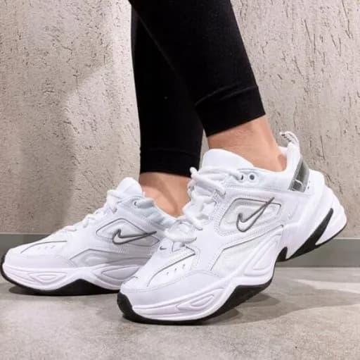 Jakie są teraz modne buty Nike? Odkryj najnowsze trendy i style Jakie są teraz modne buty Nike? Odkryj najnowsze trendy i style